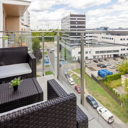 Cosy Apartment On Wola Goleszowska By Noclegi Renters Varsovia Exterior foto